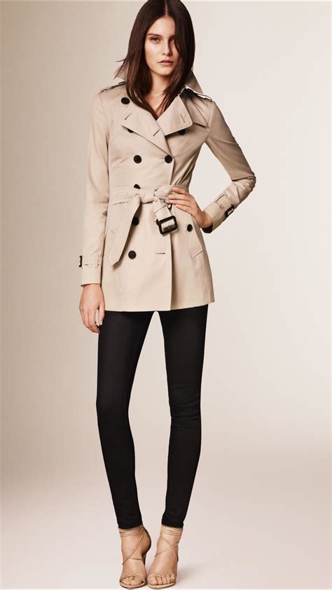 burberry the sandringham mid length trench coat|burberry chelsea trench coat review.